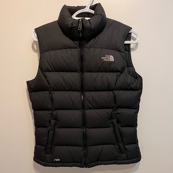 ❌sold❌ north face puffer vest 700 small - Picture 2 of 4